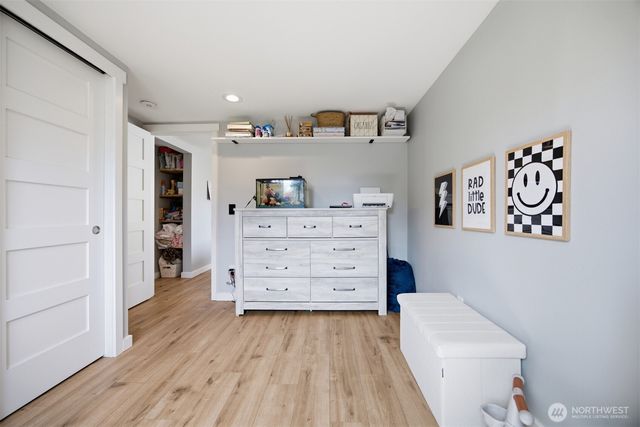 5335 Northwest Drive, Bellingham, WA 98226