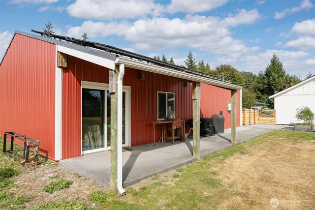 5335 Northwest Drive, Bellingham, WA 98226