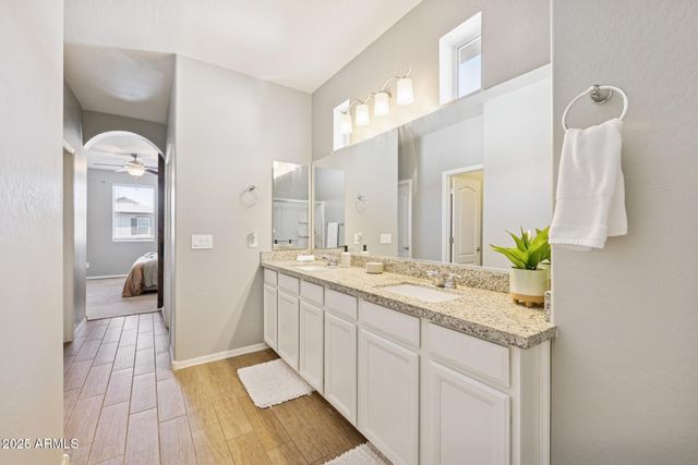 4124 E TOLEDO Street, Gilbert, AZ 85295