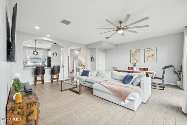 4124 E TOLEDO Street, Gilbert, AZ 85295