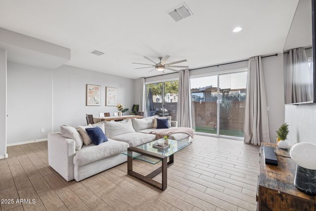 4124 E TOLEDO Street, Gilbert, AZ 85295