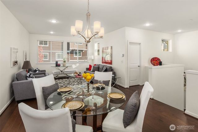 2535 NE Mulberry Walk, Issaquah, WA 98029