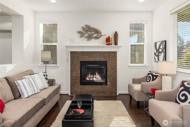 2535 NE Mulberry Walk, Issaquah, WA 98029