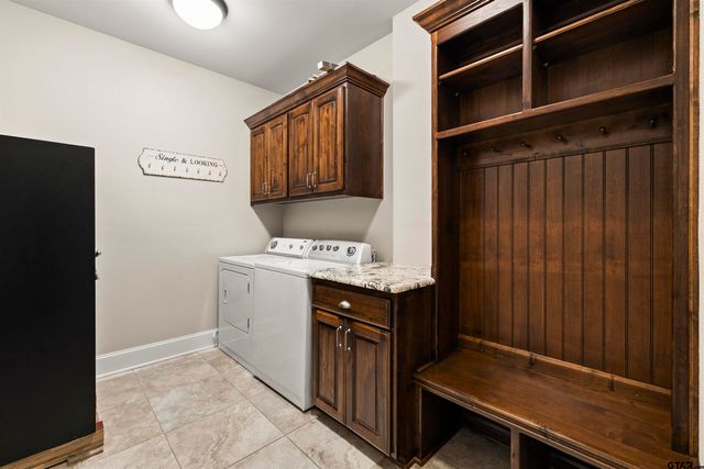 11255 Fox Trl, Flint, TX 75762