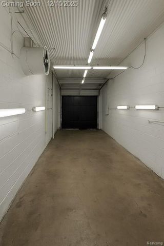 14904 E 7 Mile Road, Detroit, MI 48205