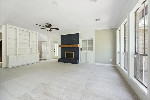 12002 Moorcreek Drive, Houston, TX 77070