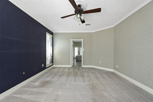 12002 Moorcreek Drive, Houston, TX 77070