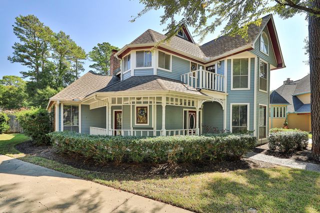 12002 Moorcreek Drive, Houston, TX 77070