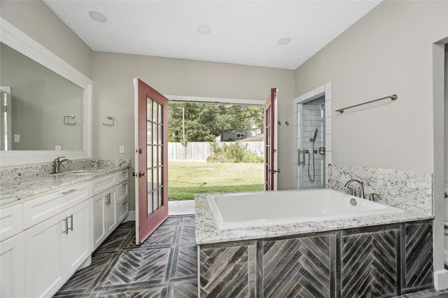 12002 Moorcreek Drive, Houston, TX 77070