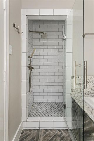 12002 Moorcreek Drive, Houston, TX 77070