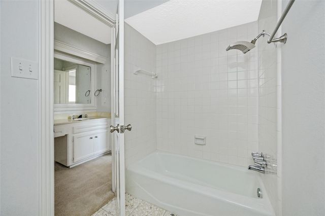 12002 Moorcreek Drive, Houston, TX 77070