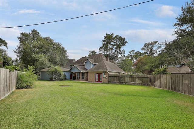 12002 Moorcreek Drive, Houston, TX 77070