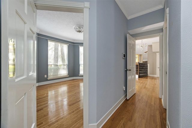 12002 Moorcreek Drive, Houston, TX 77070