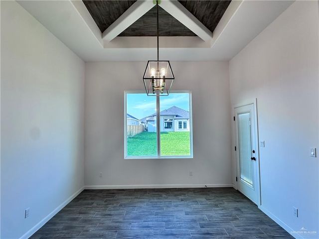 1100 Azalea Street, Mission, TX 78573