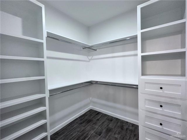 1100 Azalea Street, Mission, TX 78573