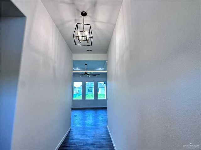 1100 Azalea Street, Mission, TX 78573