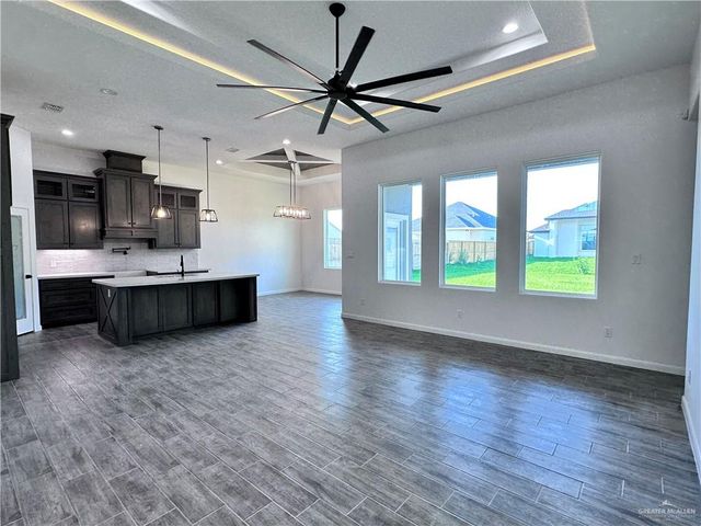 1100 Azalea Street, Mission, TX 78573