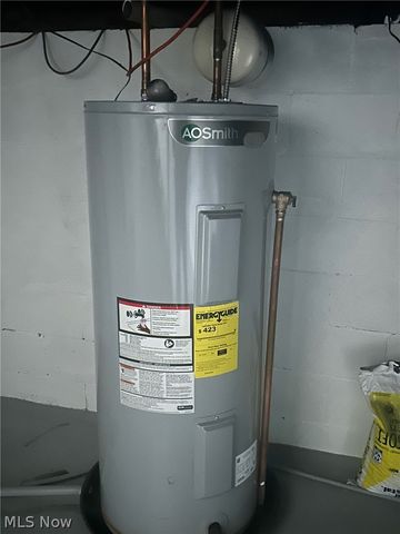 558 Lessig Avenue, Springfield, OH 44312