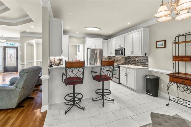 6426 Kettle Creek Way, Flowery Branch, GA 30542