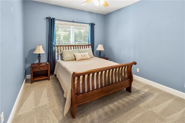 6426 Kettle Creek Way, Flowery Branch, GA 30542