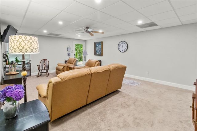 6426 Kettle Creek Way, Flowery Branch, GA 30542