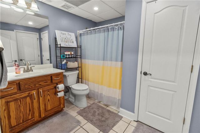 6426 Kettle Creek Way, Flowery Branch, GA 30542