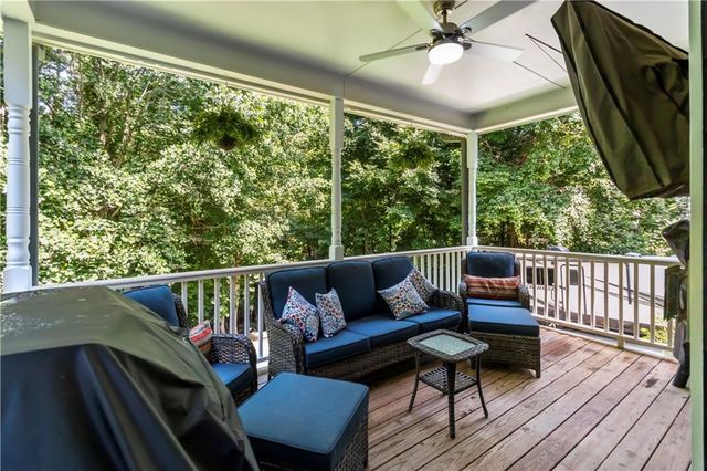 6426 Kettle Creek Way, Flowery Branch, GA 30542