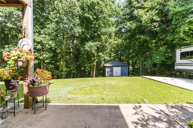 6426 Kettle Creek Way, Flowery Branch, GA 30542