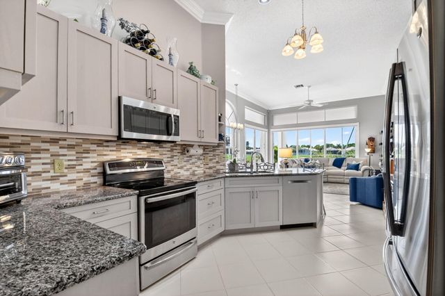 6871 Fairway Lakes Drive, Boynton Beach, FL 33472