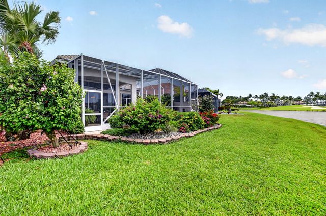 6871 Fairway Lakes Drive, Boynton Beach, FL 33472