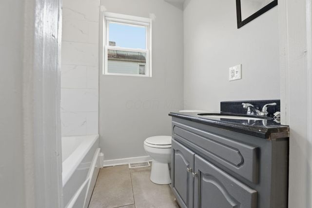 137 Wisconsin Avenue, Columbus, OH 43222