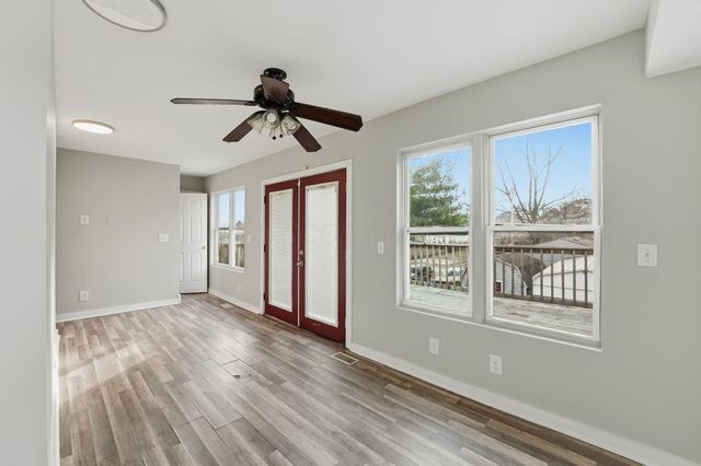 137 Wisconsin Avenue, Columbus, OH 43222