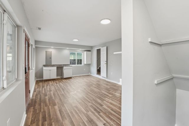 137 Wisconsin Avenue, Columbus, OH 43222