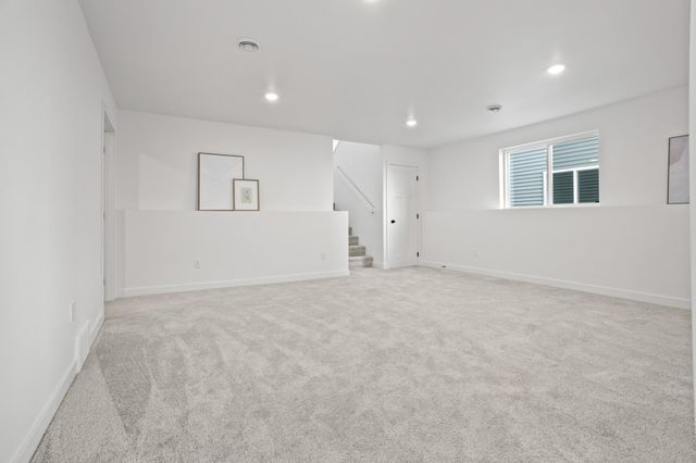 2521 38th Avenue S, Moorhead, MN 56560