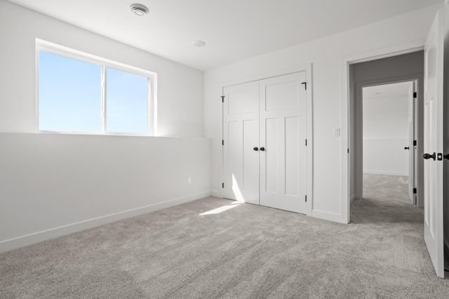 2521 38th Avenue S, Moorhead, MN 56560