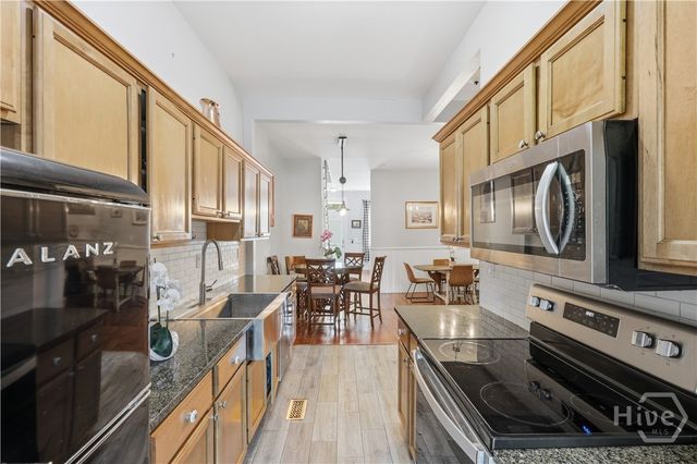 544 E Gaston Street, Savannah, GA 31401
