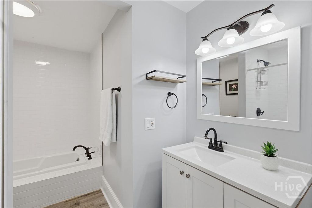 Image 32 of property listing at 544 E Gaston Street, Savannah, GA 31401