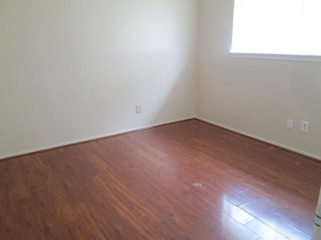 811 Whispering Pine Drive, Missouri City, TX 77489