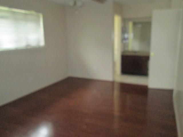 811 Whispering Pine Drive, Missouri City, TX 77489
