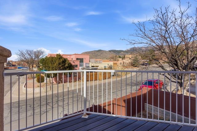 836 Knox Court NE, Albuquerque, NM 87123