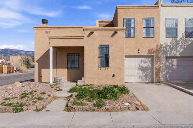 836 Knox Court NE, Albuquerque, NM 87123