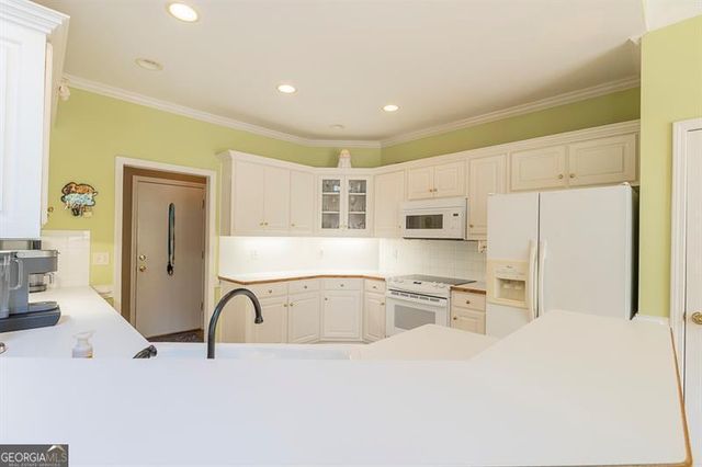 835 Ingleside Drive, Lawrenceville, GA 30044