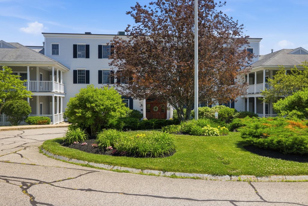 106 Farragut Way 366, Kennebunk, ME 04043 — exterior