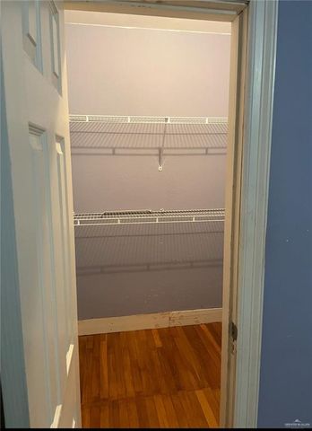 1044 S Florida Street, Mercedes, TX 78570