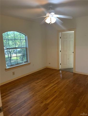 1044 S Florida Street, Mercedes, TX 78570