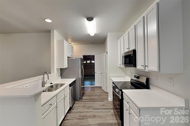 6523 Avonlea Court, Charlotte, NC 28269