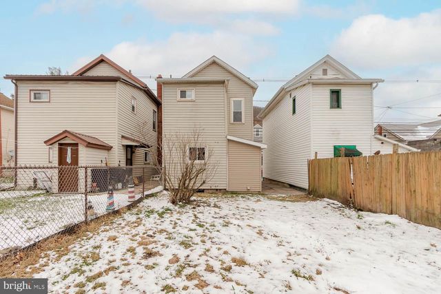 1313 BLAIR AVE, Tyrone, PA 16686