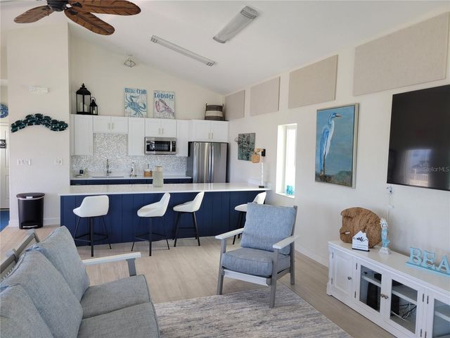 9215 CAPTIVA CIRCLE, St Pete Beach, FL 33706