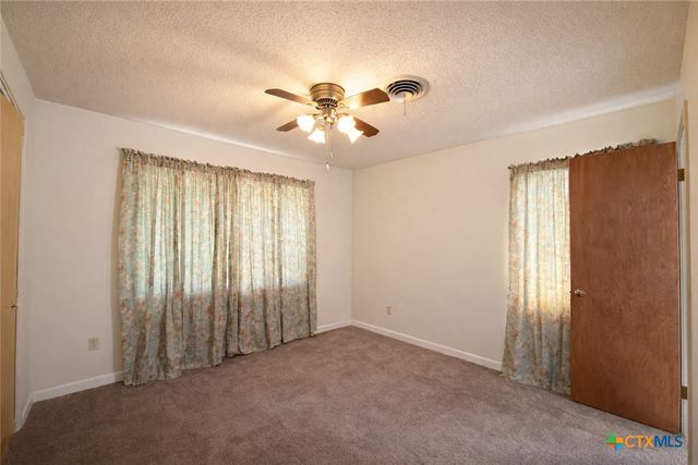 3110 Las Moras Drive, Temple, TX 76502