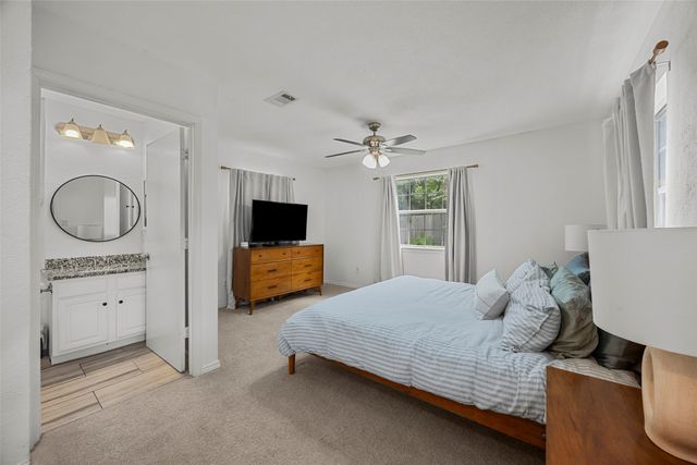 3829 Byers Avenue, Fort Worth, TX 76107